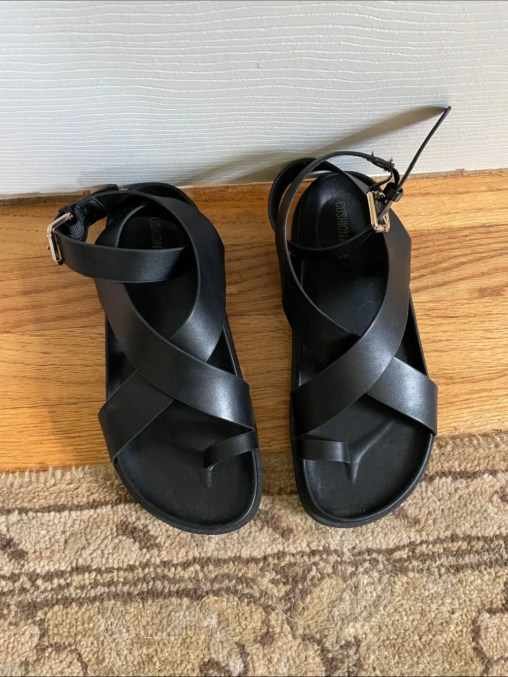 Black Women's Crisscross Ankle Strap Sandals
